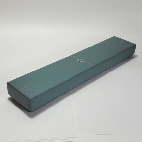 Lenox Holiday "Holly" Cake Server - Picture 6 of 7